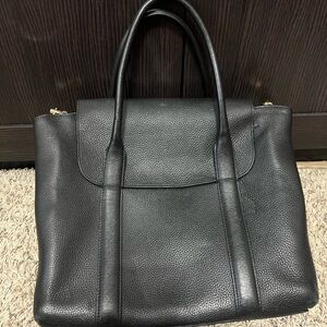 Elegant Black Leather Handbag